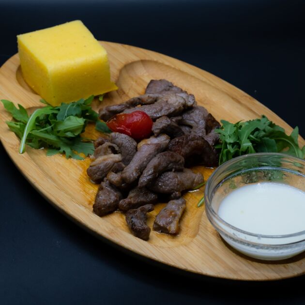 Pastramă de berbecuț