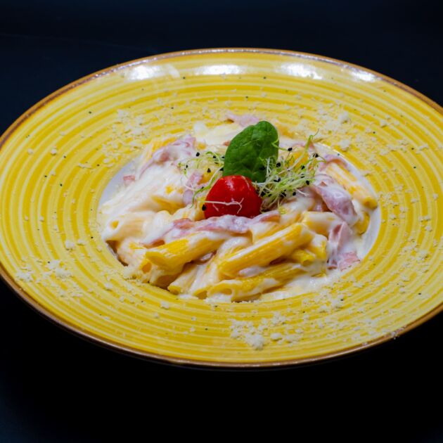 Penne carbonara
