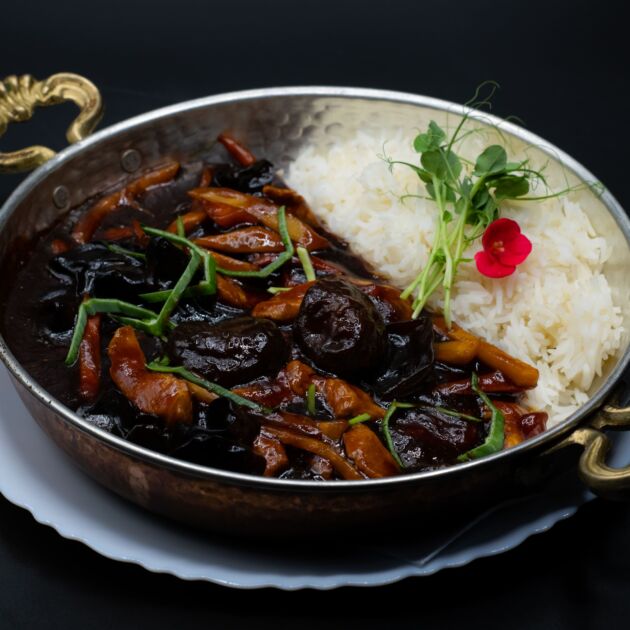Pui cu ciuperci chinezești